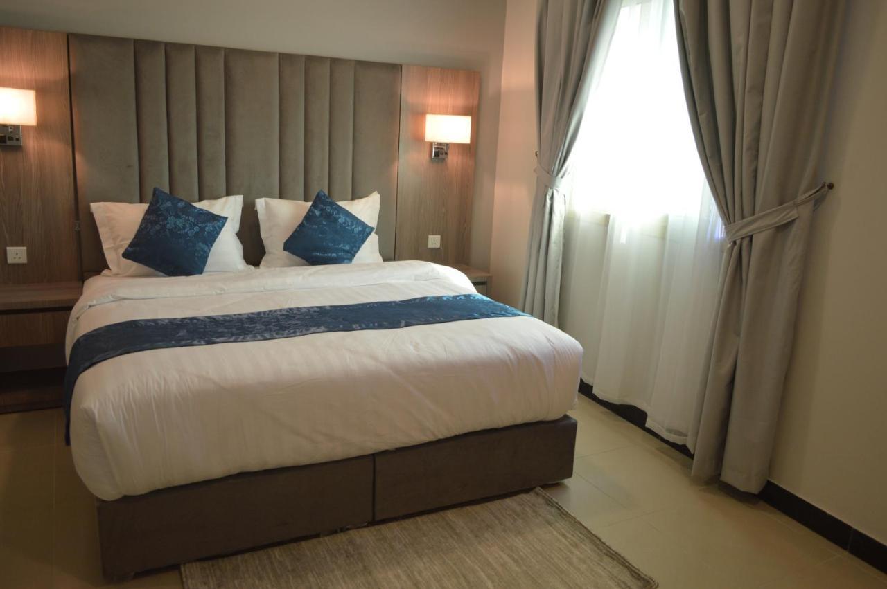 Apartmán Terrace View 3 Dammam Exteriér fotografie